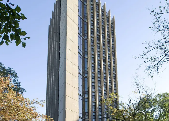 ZUM MTL Auberge d'été - Université de Montréal